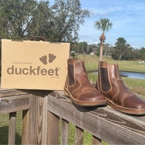 Roskilde Duckfeet size 11.5 US/45EU (per size chart on website)